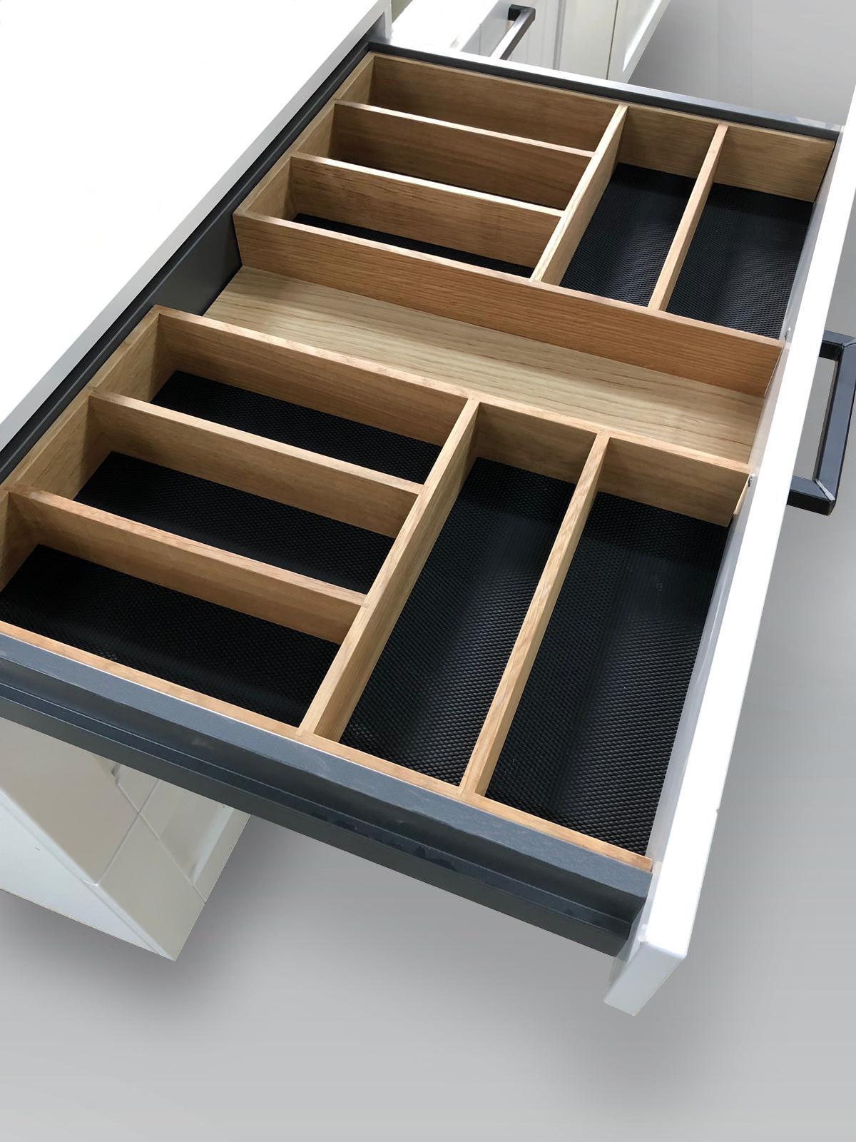 Quercia carrier for spice rack