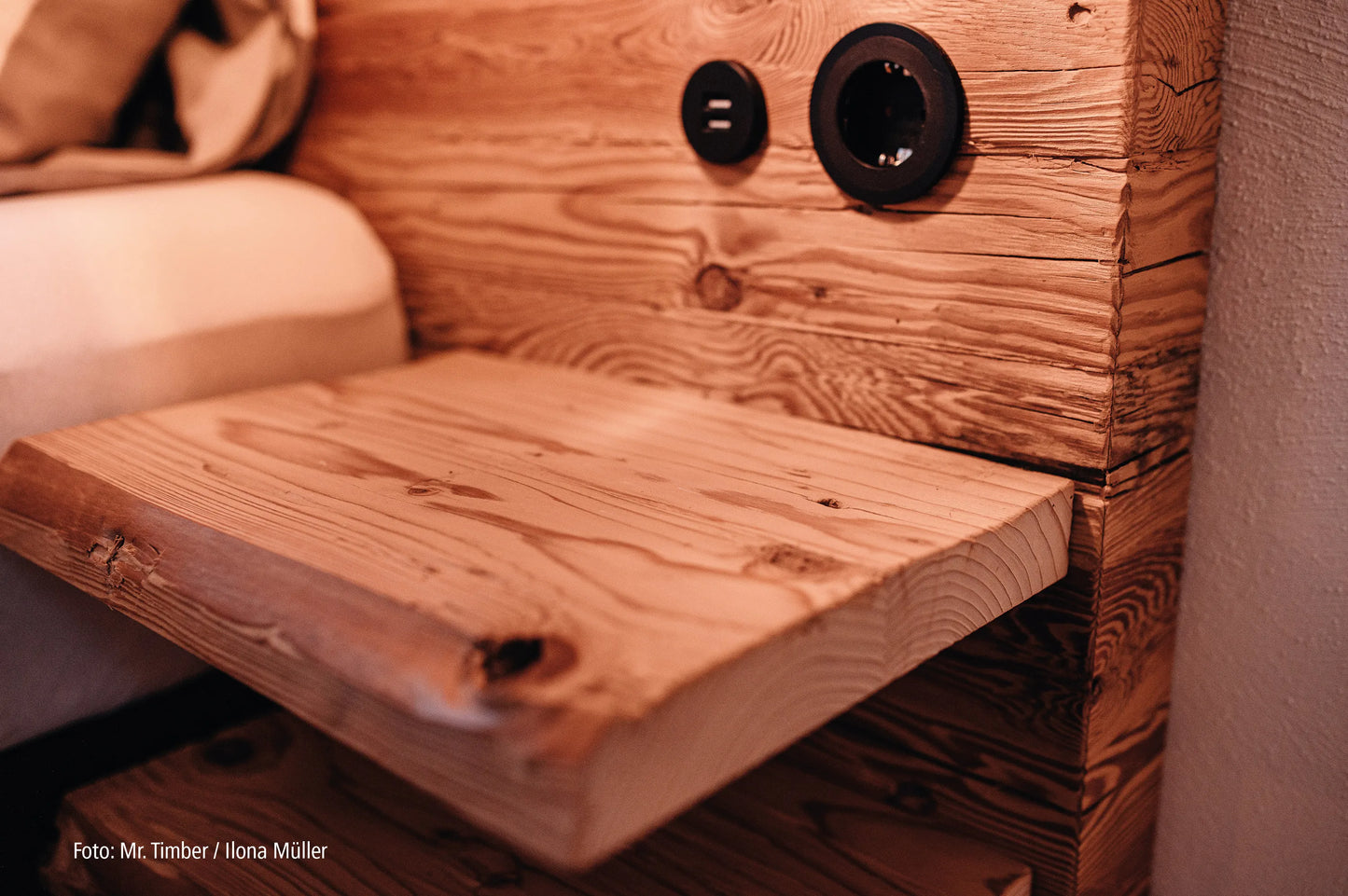 USB-A + USB-C socket 24V 20W