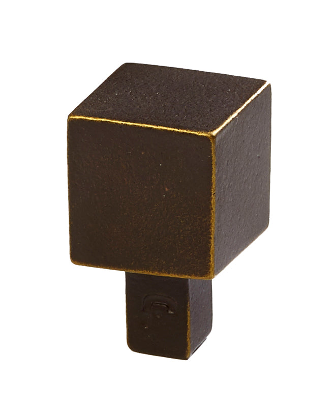 One button 23x37x23mm