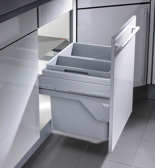 Euro Cargo S waste system 50W x 44H 19/30L incl. guides 